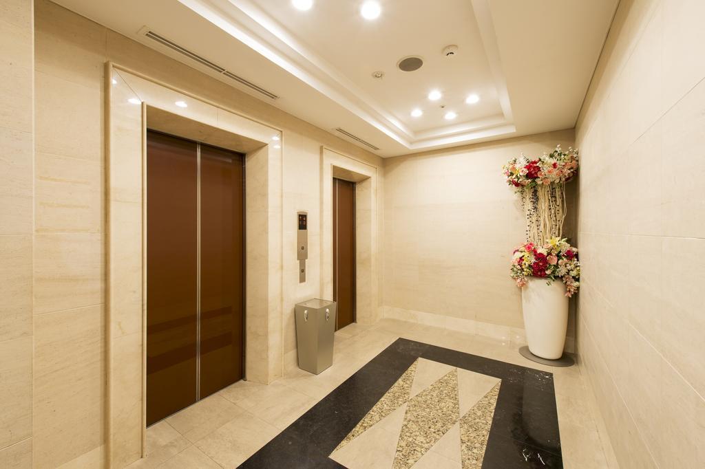 Hotel Villa Fontaine Tokyo-Otemachi מראה חיצוני תמונה